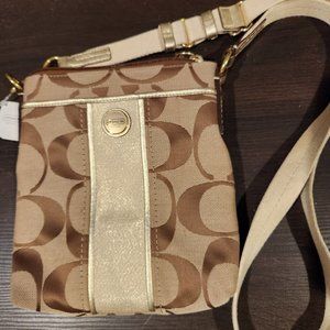 NWT Coach Cross Body Purse